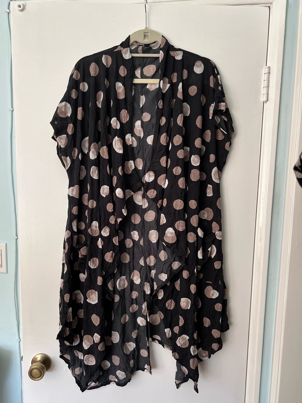 Chalet et Ceci Crinkle Long Black/Taupe/Cream Vest size 1X Artsy